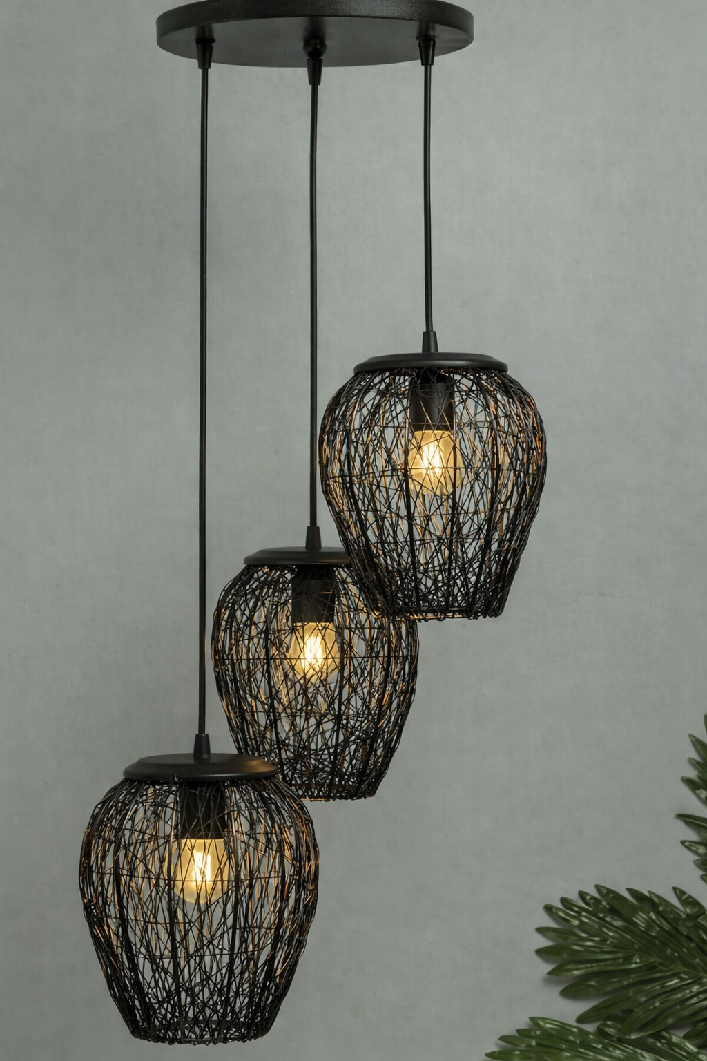 Homesake - Black Solid Handcrafted Cluster Lights