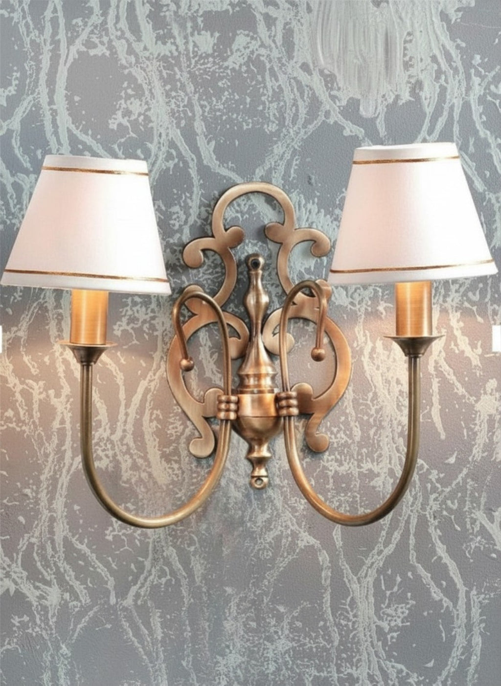 THE LIGHT STORE-Gold-Toned Wallchiere